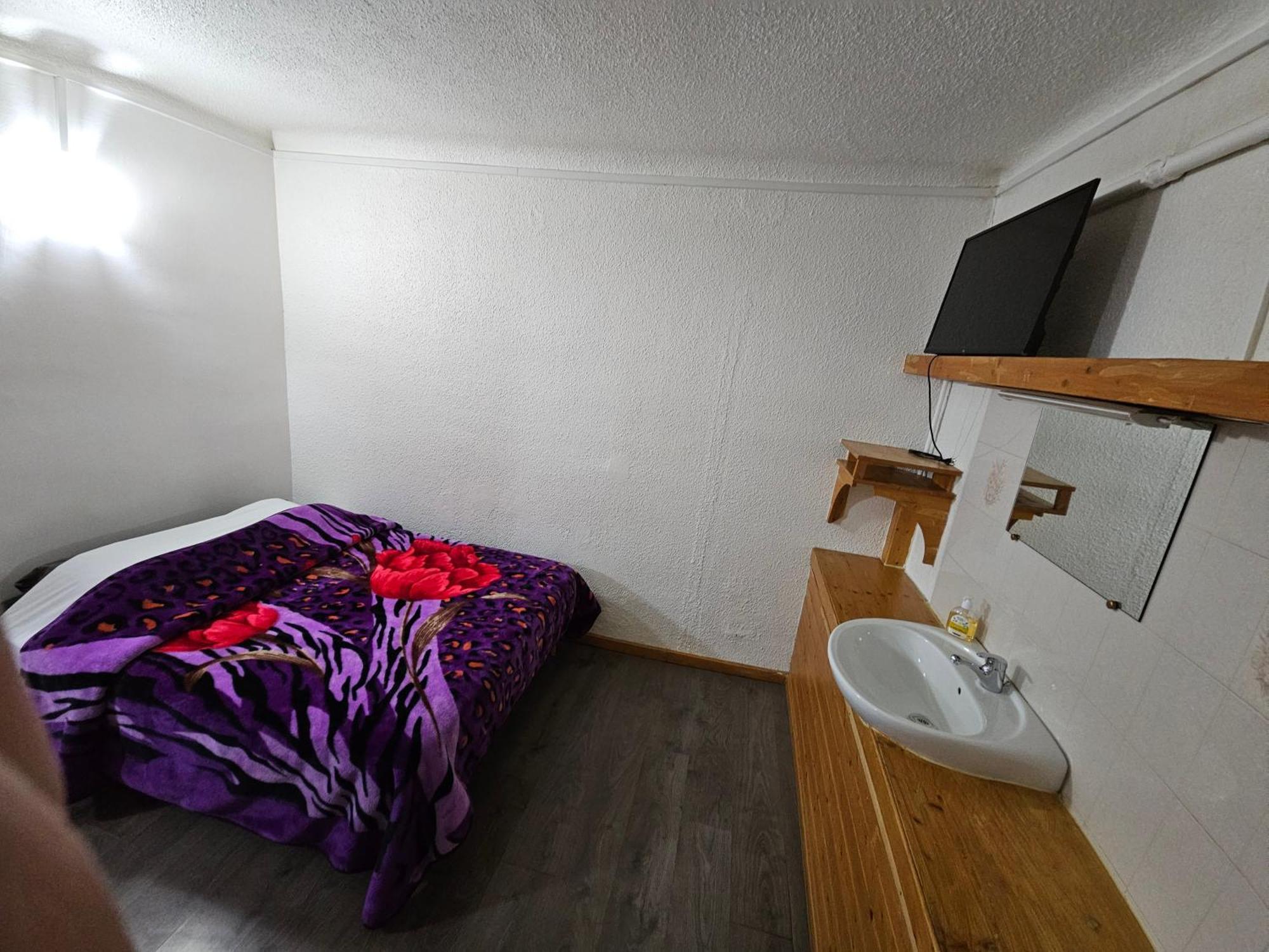 Hotel De La Gare Briancon  Luaran gambar