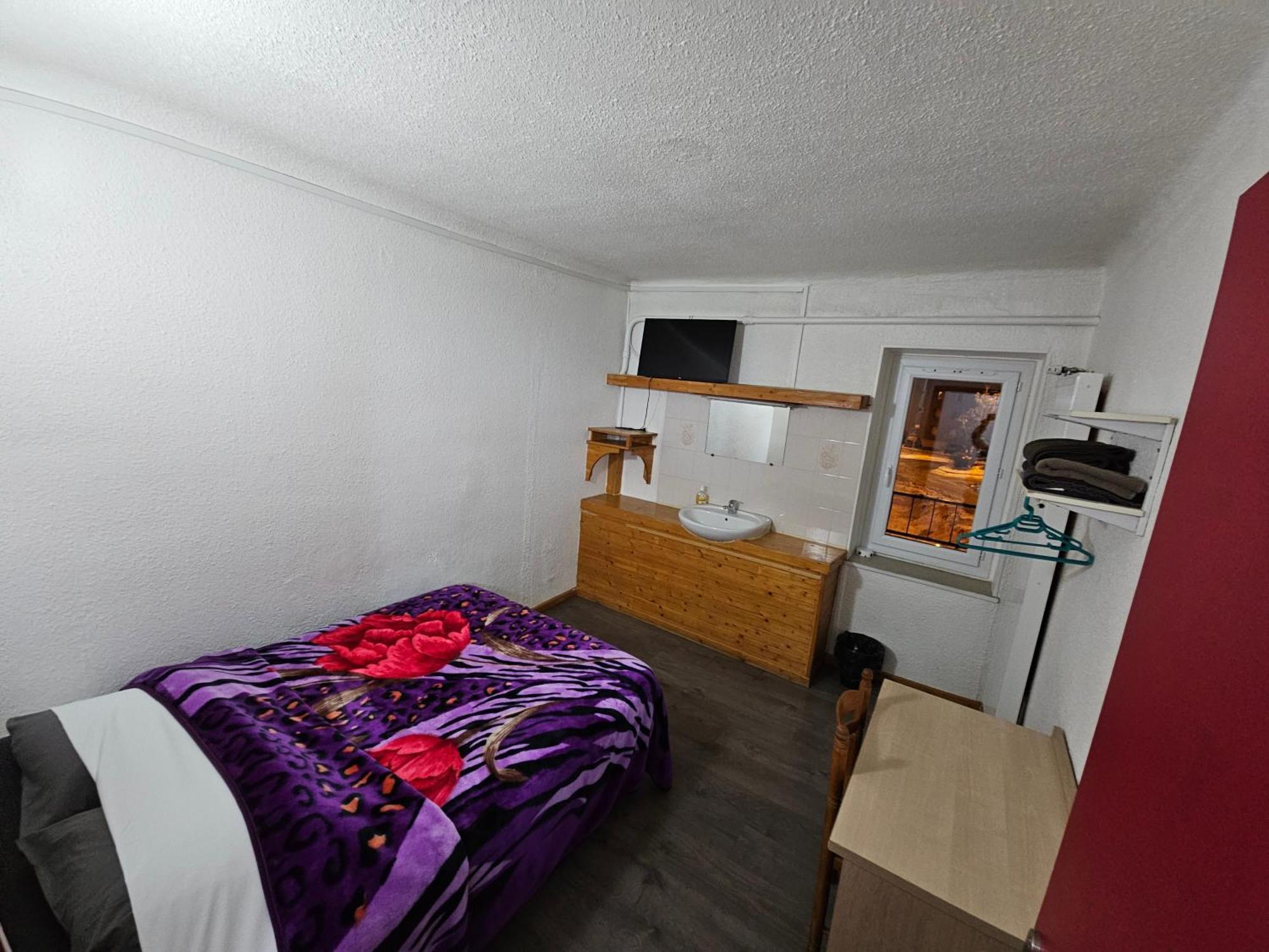 Hotel De La Gare Briancon  Luaran gambar